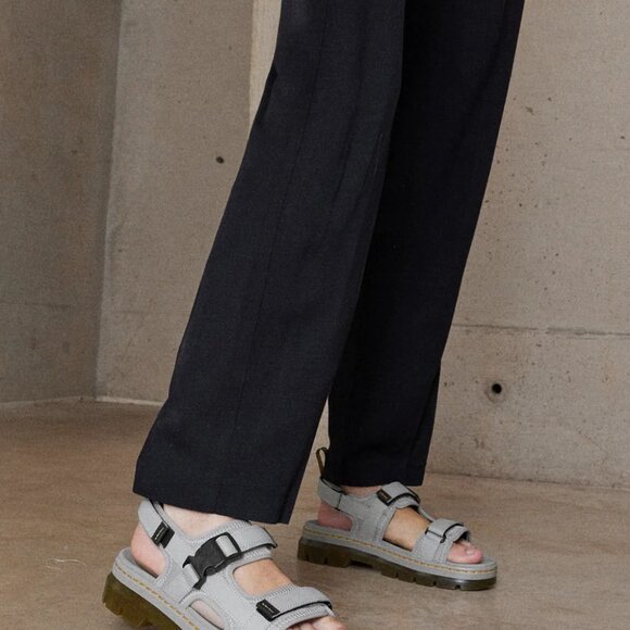 Dr Martens Forster Sandals Gunmetal Gray Mens Size 12 30835053 NEW SLIP-ON - Picture 13 of 13